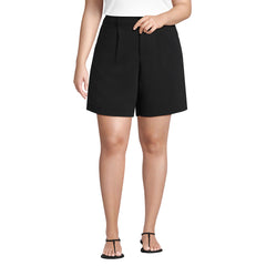 Women's Plus Size High Rise Pleated Crepe 7" Shorts