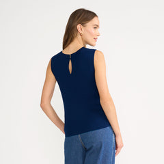 Women's Fine Gauge Baby Cable Crew Neck Sleeveless Sweater - Set Top