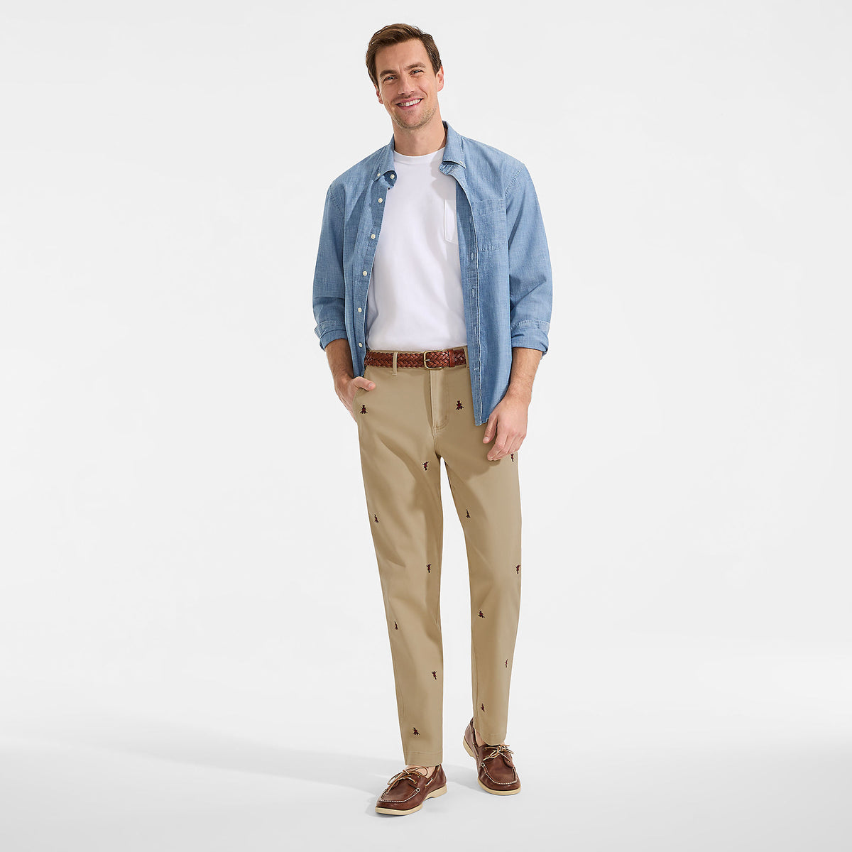 Men's Knockabout Embroidered Comfort Waist Classic Fit Chino Pant