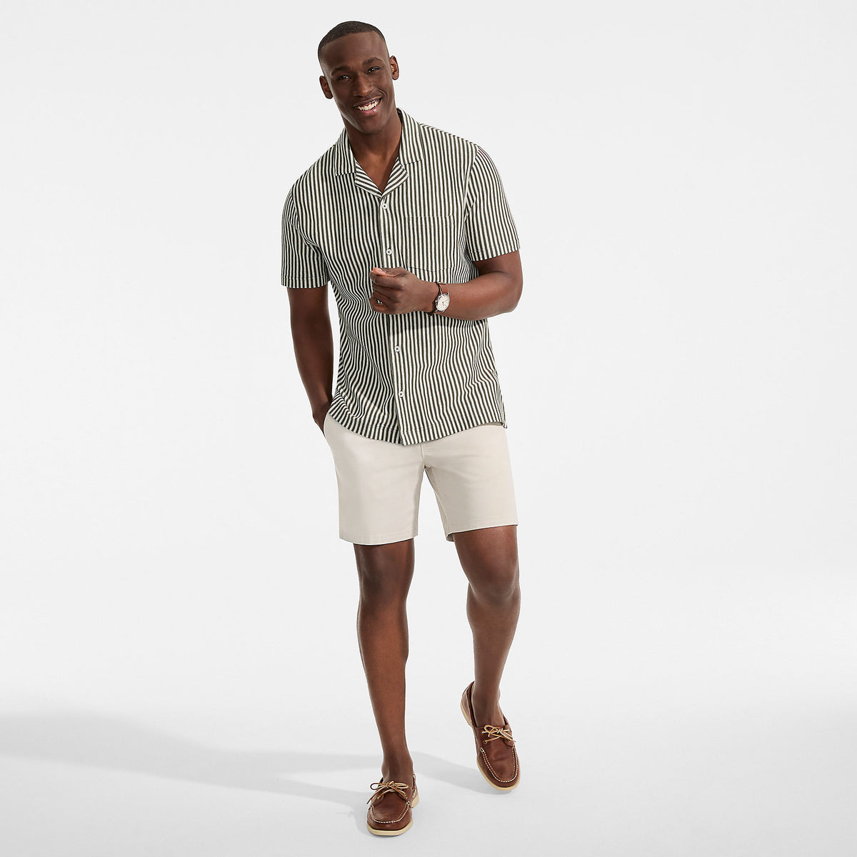 Men's Short Sleeve Cotton Linen Vertical Stripe Button Through Camp Collar Shirt
