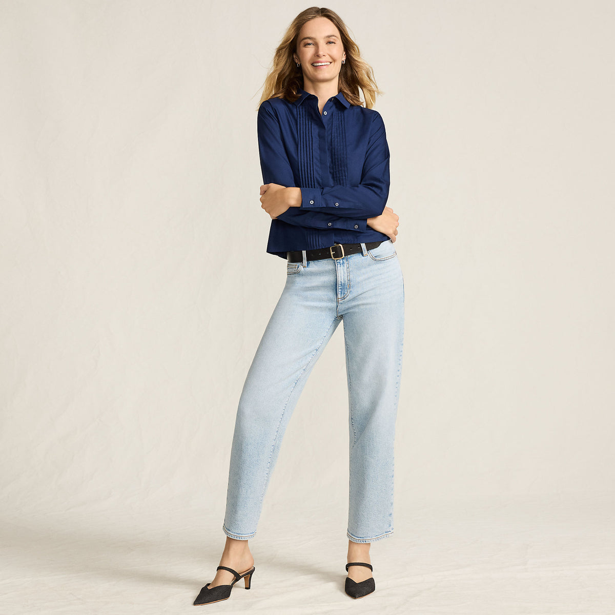 Women's Tall Soft Denim Mid Rise Relaxed Straight Crop Jeans