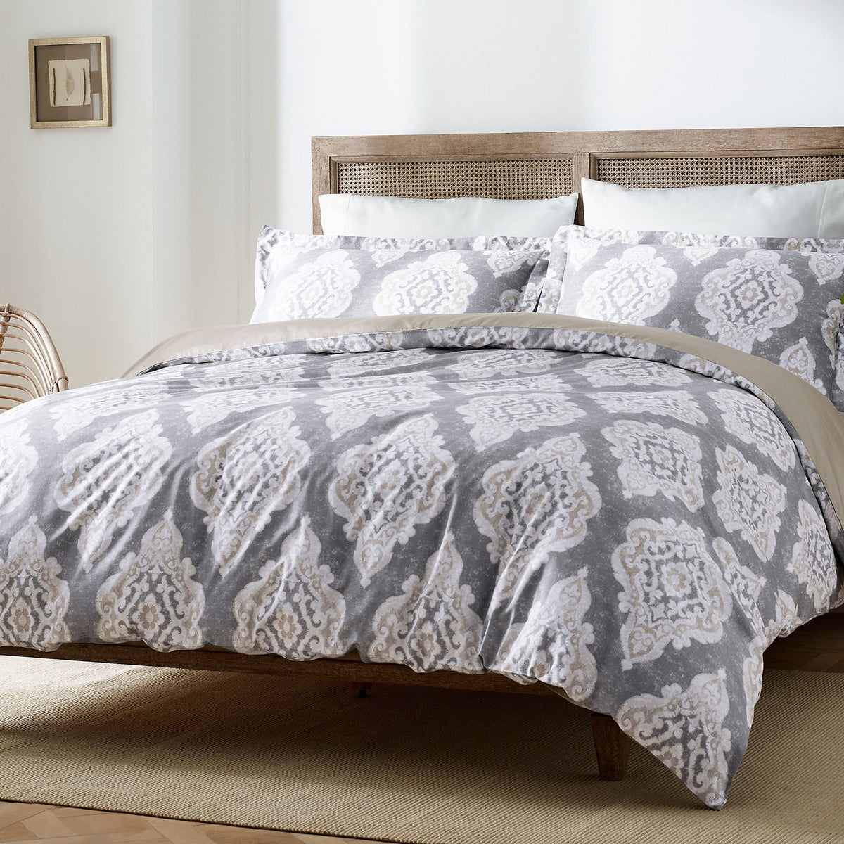 Blue Loom Zuri Distressed Medallion Print Cotton Duvet Cover Set