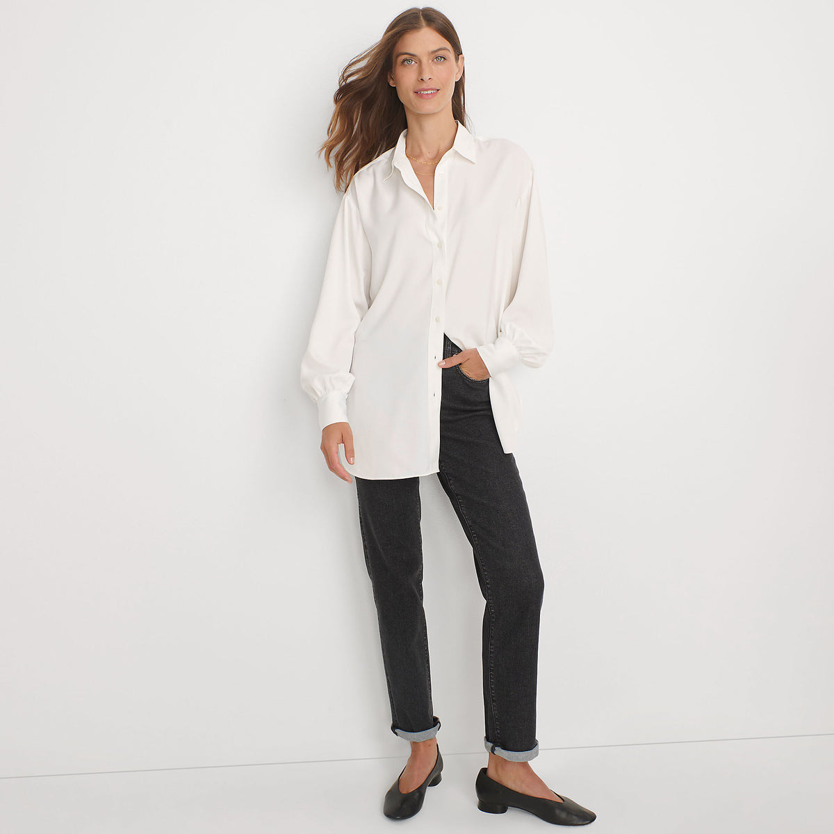 Women's Long Sleeve Oversized Satin Buttondown Tunic