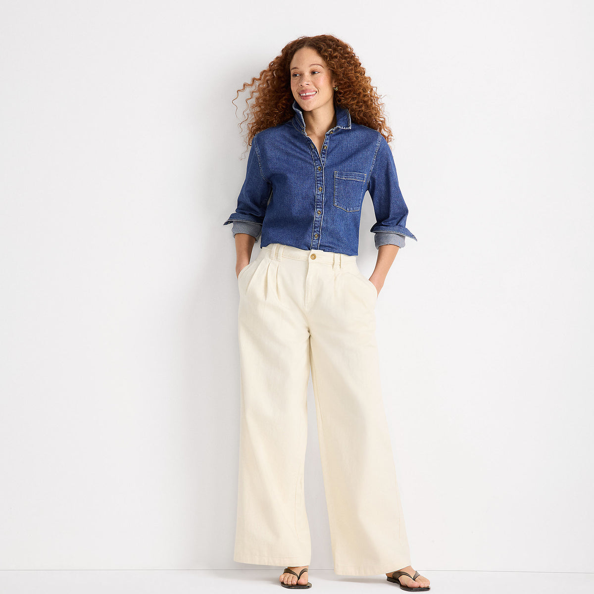 Women's Tall Lightweight Denim Mid Rise Pleated Slouchy Jeans