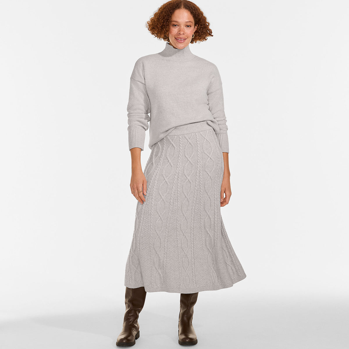 Women's Petite Cozy Lofty Cable Fluted Midi Sweater Skirt