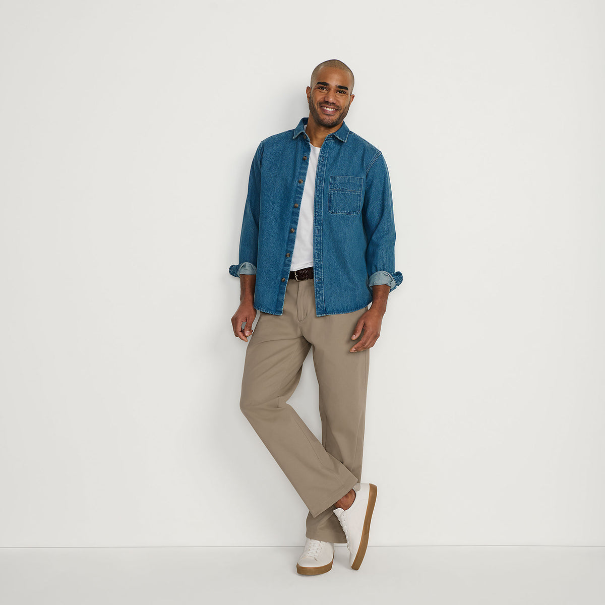 Men's Relaxed Fit Pleated Knockabout Chino Pants