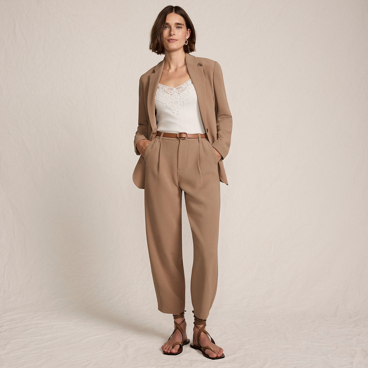 Women's Tall Crepe High Rise Pleated Barrel Leg Ankle Pants