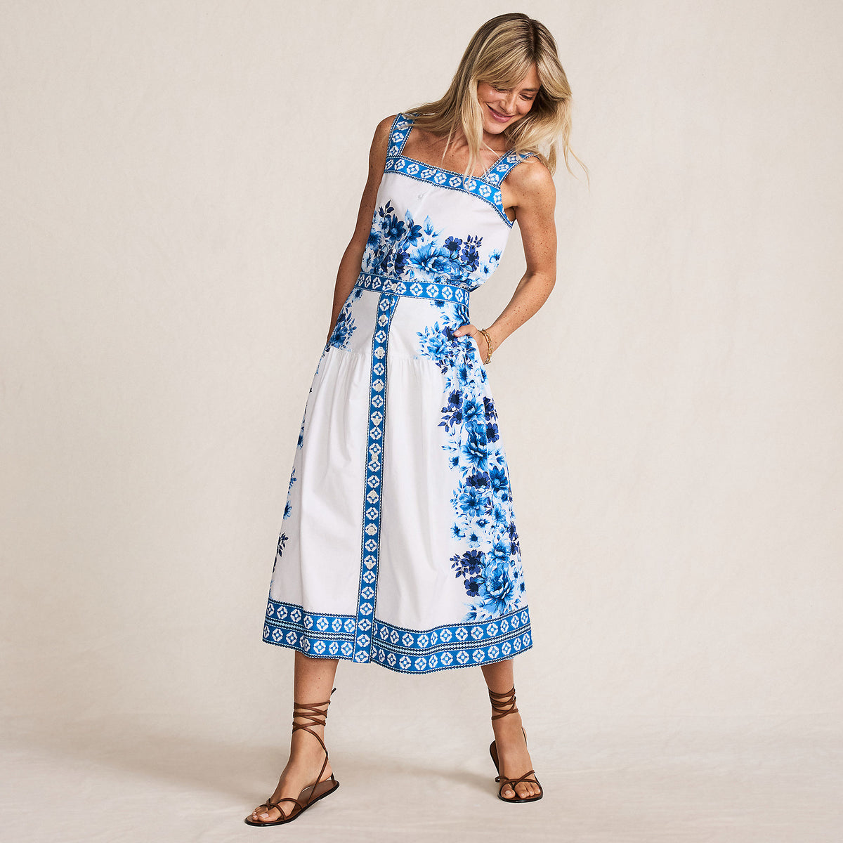 Women's Petite Poplin Border Print Midi Skirt - Set Bottom