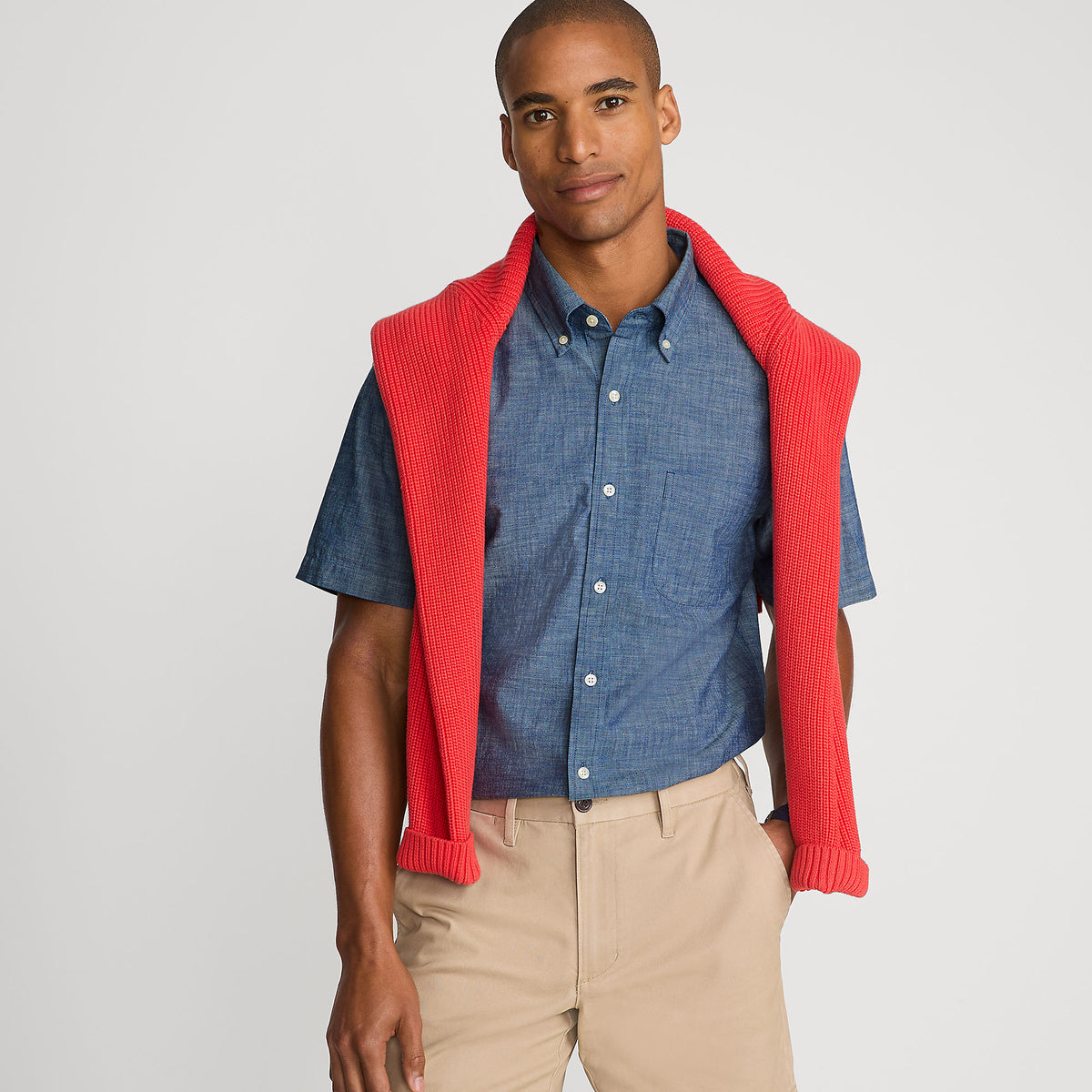 Men's Short Sleeve Button Down Chambray Shirt